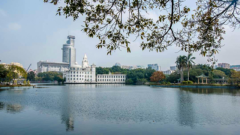 廣州市流花湖公園湖水維護(hù)項(xiàng)目